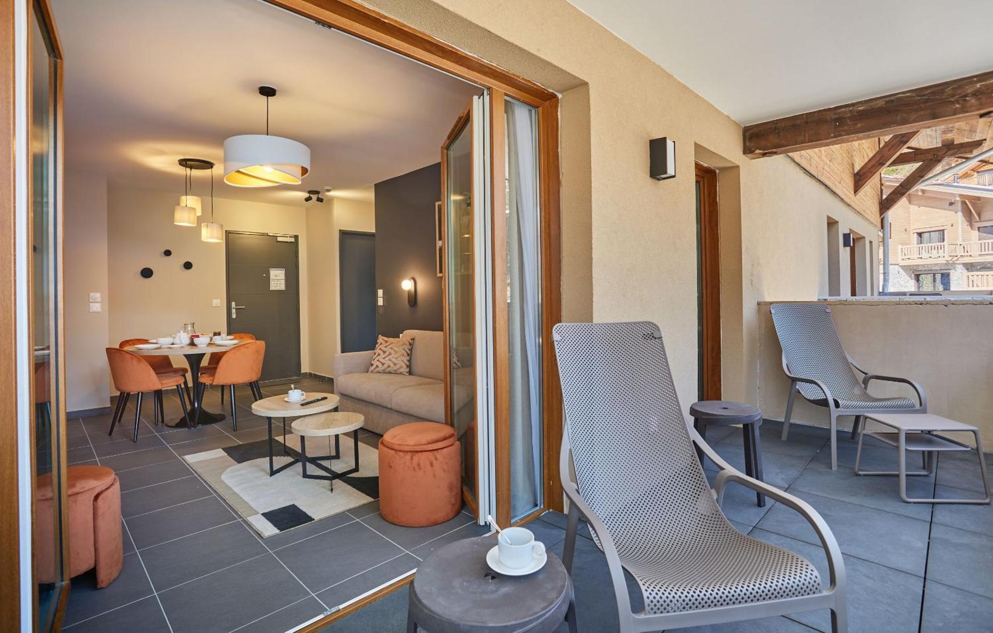 Residence Prestige Odalys Le Mont D'Орон Экстерьер фото