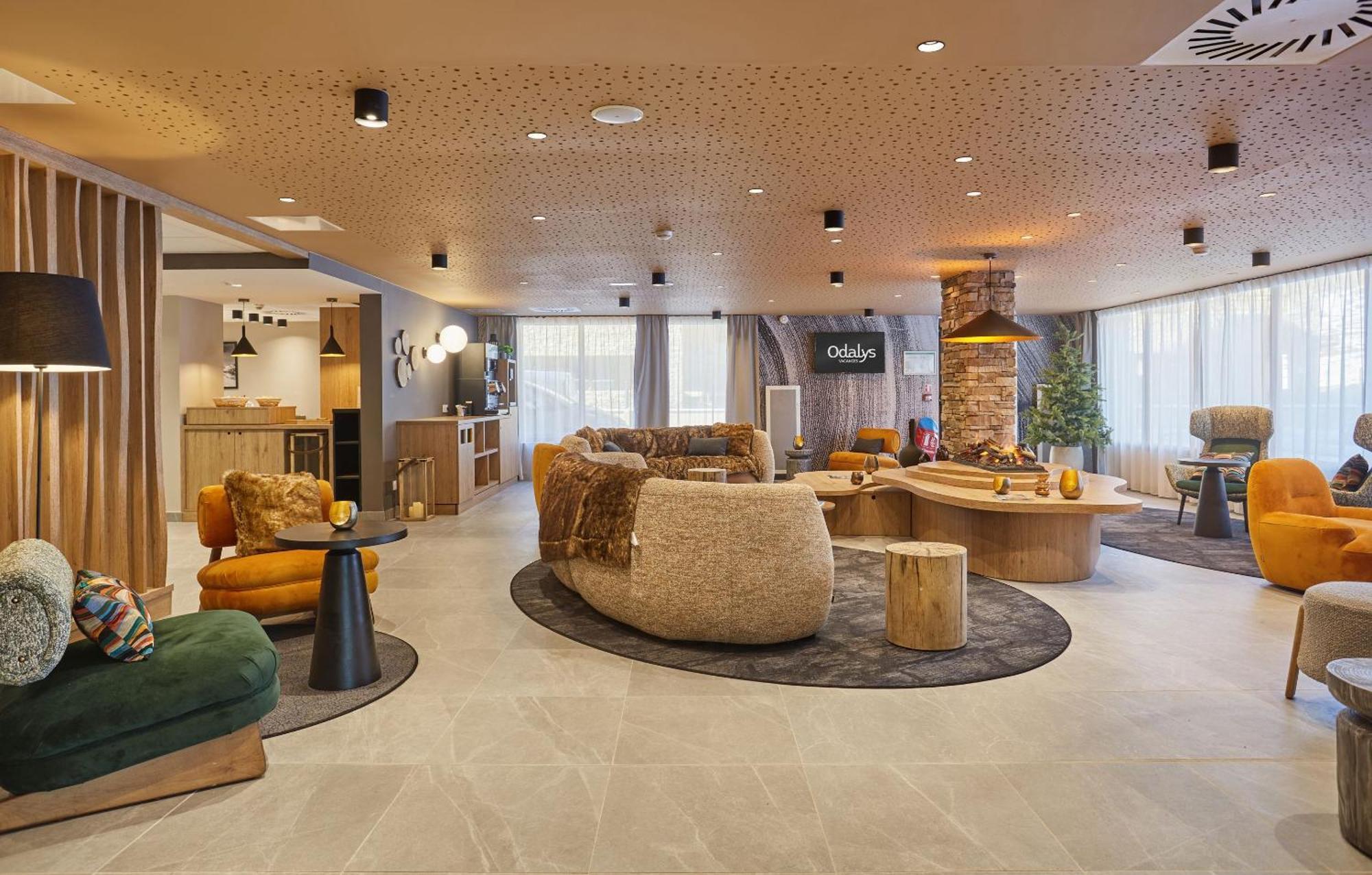 Residence Prestige Odalys Le Mont D'Орон Экстерьер фото